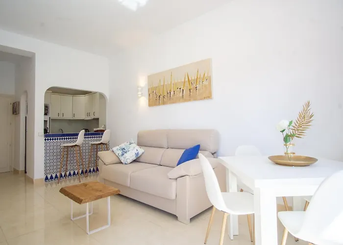 Skol 128 - Great 1-Bedroom Apartment With Sea Views