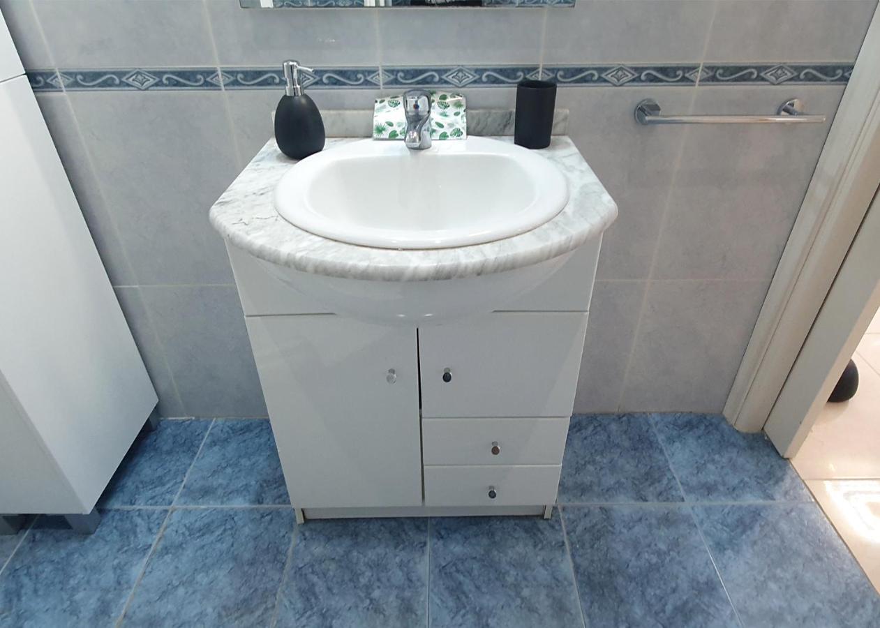 Skol 128 - Great 1-bedroom With Sea Views Apartment